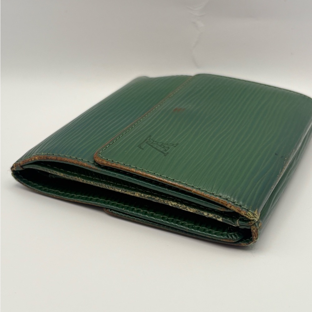 Louis Vuitton Forest Green Epi Leather Wallet - Picture 3 of 10
